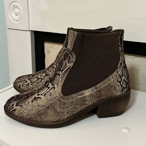Print Ankle Boots